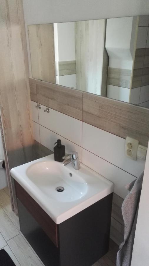 Apartmány Opolany Exterior foto