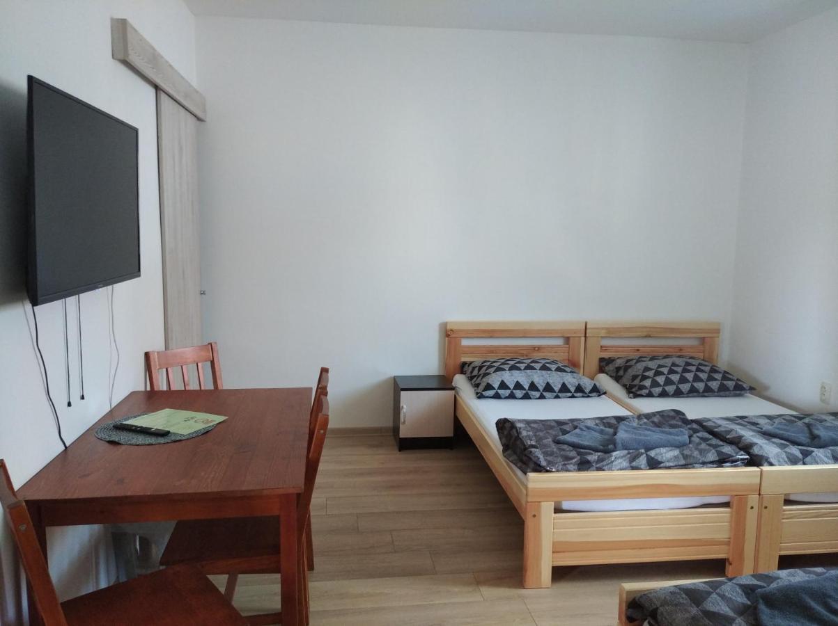 Apartmány Opolany Exterior foto