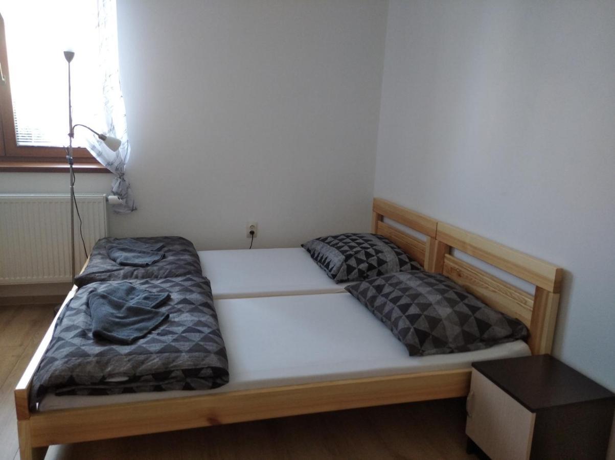 Apartmány Opolany Exterior foto